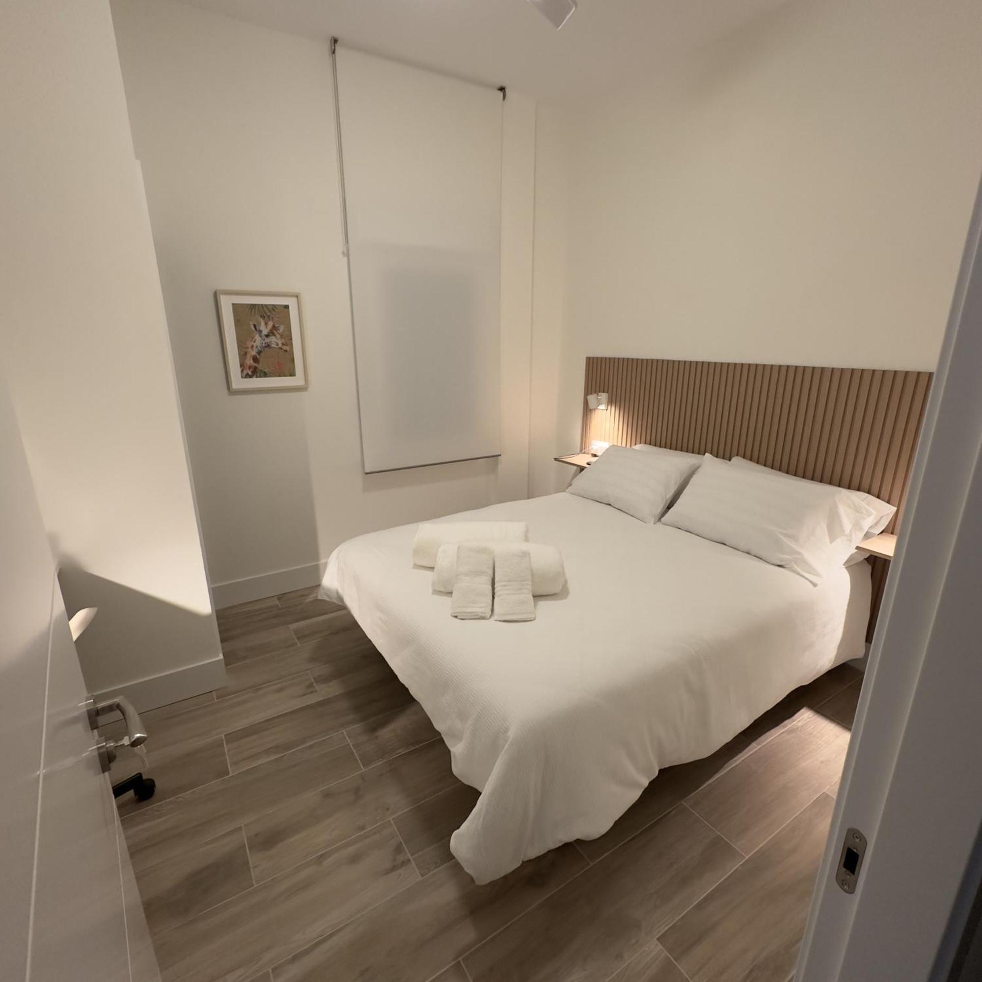Apartamentos Moncloa Madrid Extérieur photo